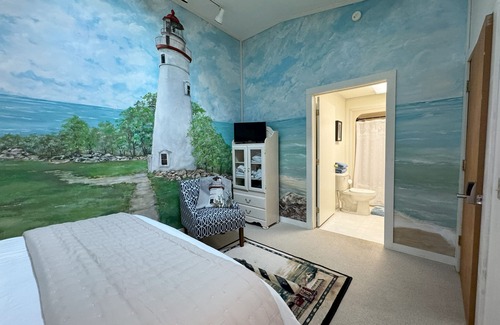 Marblehead Bed & Breakfast | Event Rental 10BR/10BA Sleeps 29 B&B Near The Lake