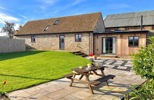 Eaton Mascott Cottage | Evenwood Byre - a beautiful property that sleeps 4 guests in 2 bedrooms