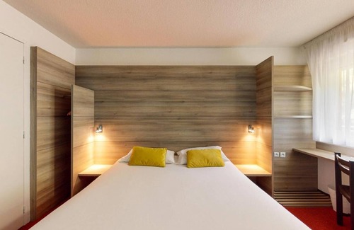 Ibos Hotel | Ever Route 64 Brit Hotel Tarbes Ibos