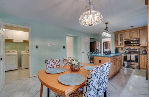 Stafford House | Eveready Paradise Villa, Stafford