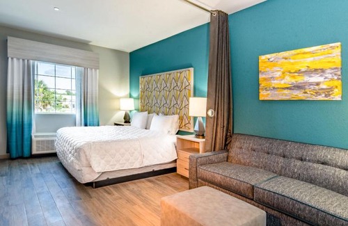 Everglades City Hotel | Everglades Adventures Hotel Suites by Ivey House