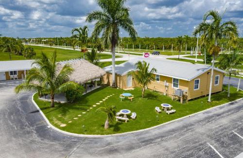 Everglades City Hotel | Everglades City Motel - Everglades Adventures Inn
