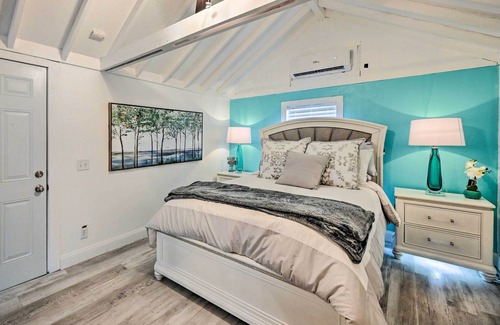 Everglades City Apartment | Everglades City Trailer Cabin with Boat Slip!
