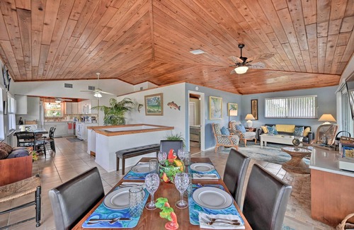 Everglades City House | Everglades Getaway w/Deck & Water Views!