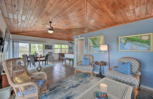 Everglades City House | Everglades Getaway with Deck and Water Views!