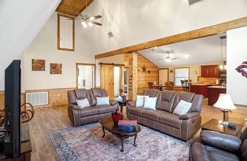 College Station House | Evergreen Escape