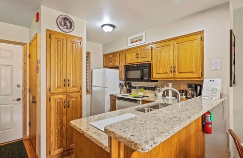Fish Creek Apartment | Evergreen Hill Condominiums