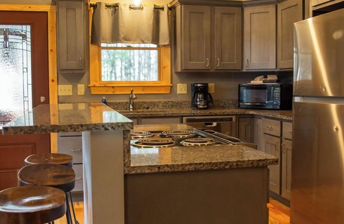 Laurelville Cabin | Evergreen - Hosted by The Chalets