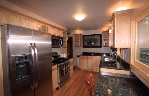 Old Forge House | Evergreen Lodge Old Forge Waterfront w/Dock Sleeps 9/.5 miles to Old Forge