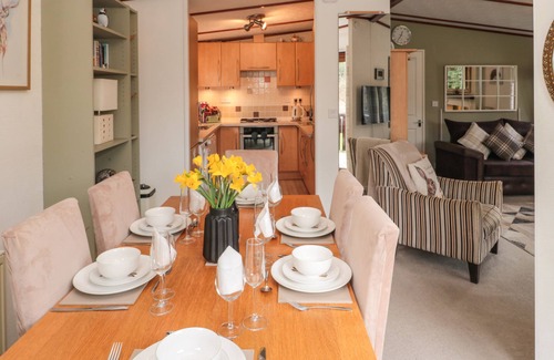 Morpeth Cottage | EVERGREEN LODGE, pet friendly, country holiday cottage in Felton