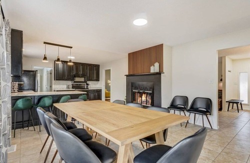 Park Vista House | Evergreen Luxe! Backyard Oasis w/Pool & Hot Tub!