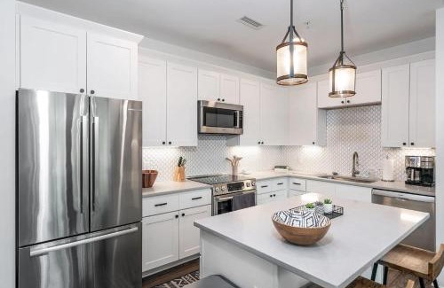 Blowing Rock House | Evergreen on Main