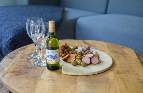 Ewijk House | Evergreen wellness met sauna & hottub