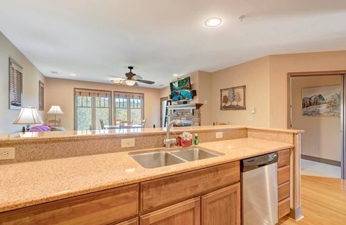 Foscoe House | Evergreens 1221- Mountain Condo, Gated Resort, Indoor/Outdoor Pools and Hot Tub, Fitness Area, Fi.