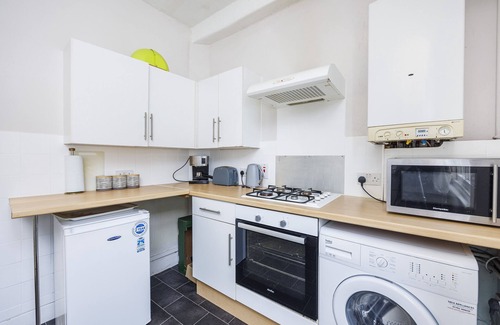Westcliff-on-Sea Apartment | Everhome 150b by luxiety stays