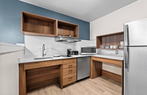 Brownsville Hotel | Everhome Suites Brownsville