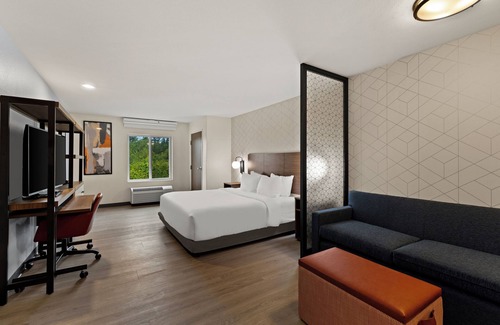Brownsville Hotel | Everhome Suites Brownsville