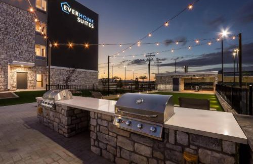 Biggs Field Hotel | Everhome Suites El Paso Airport near Fort Bliss