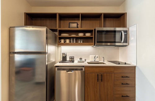 San Bernardino Hotel | Everhome Suites San Bernardino - Loma Linda
