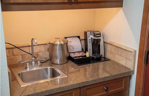 Olympic Valley Condo | Everline Resort and Spa Forest View