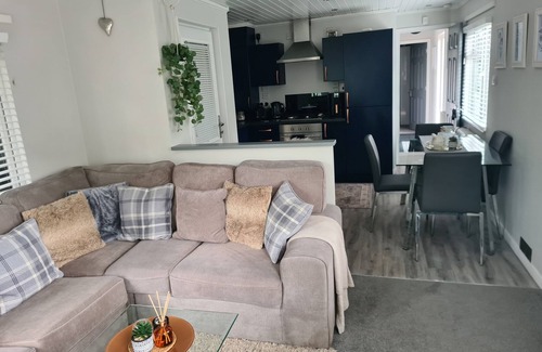 Windermere Cabin | Evermore Lodge on White Cross Bay Holiday Park on the shore of Lake Windermere