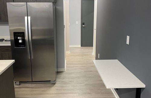 Dearborn Apartment | Everyone welcome travelers welcome