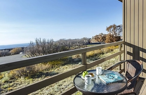 Mesa Verde National Park House | Everything You Need For The Perfect Vacation! Free Parking, Pets Allowed, Dining