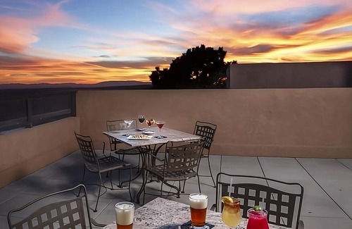 Mesa Verde National Park House | Everything You Need For The Perfect Vacation! Free Parking, Pets Allowed, Dining