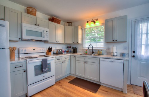 Johnson City House | Everything's at your fingertips at this JC hotspot.
