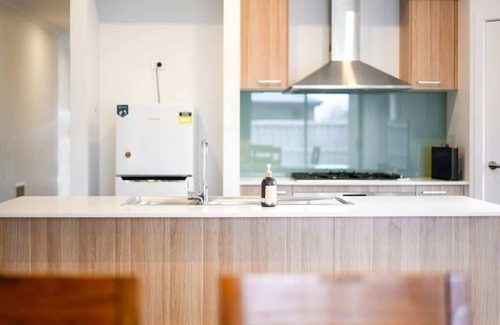 Clyde House | Everything You Need - Family Retreat in Clyde