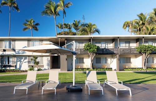 Kahului Hotel | Everything You Need For The Perfect Vacation! Unit w/Garden View, Pets Allowed!