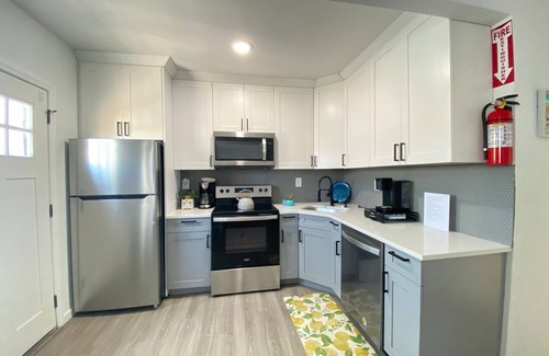 Seaside Heights Apartment | Everything you need ! 2 bedroom near beach and boardwalk!