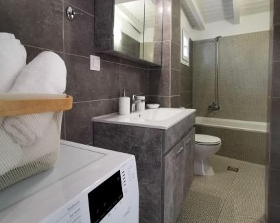 Skiathos Town House | Evgenia Seafront House