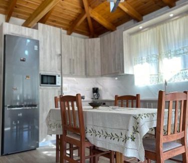 Sipiada House | EVIA RIVIERA