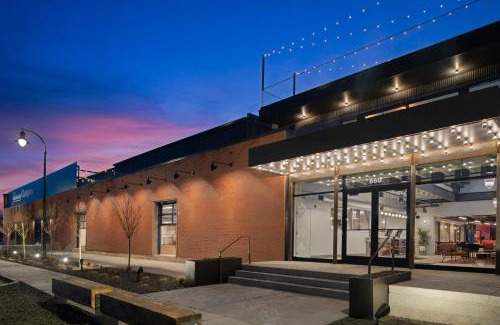 People's Freeway Hotel | evo Hotel Salt Lake City