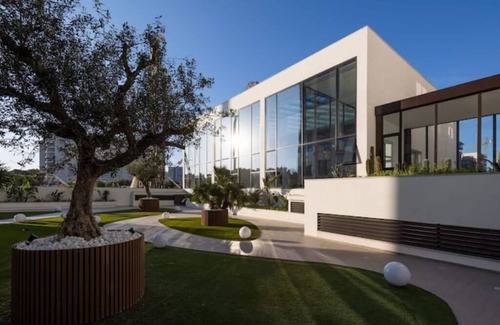 Jardins De Carthage Apartment | Evolo Luxurypiscine-salle de Sport-hammam-jacuzzi