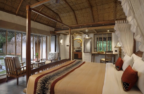 Bheeramballi Hotel | Evolve Back, Kabini