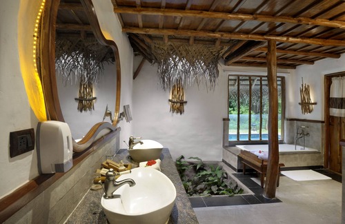 Bheeramballi Hotel | Evolve Back, Kabini