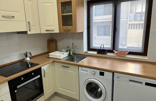 Gzira Apartment | Ewa Apt - 3-Bed near Sliema - St Julians Seafront