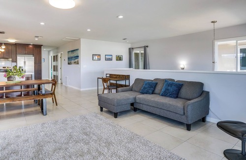 Ewa Apartment | Ewa Beach Apartment ~ 1 Mi to Puʻuloa Beach Park!