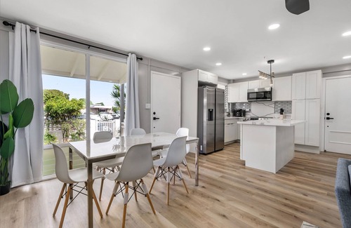 Ewa House | Ewa Beach Family Home - 5BR/3BA Near Beach & Golf Courses