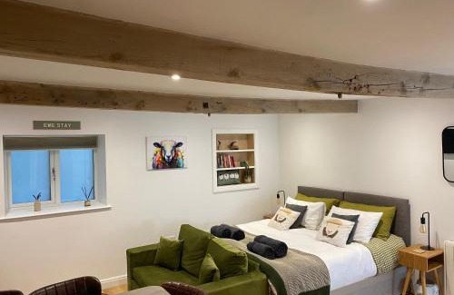 Harrogate Apartment | Ewe Stay