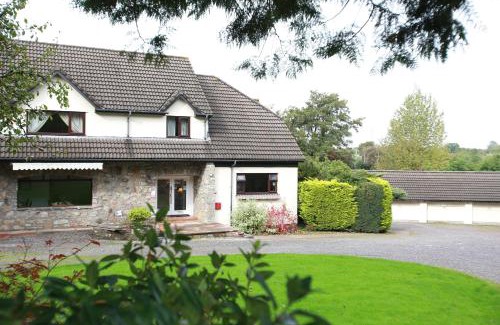 Ewenny House | Ewenny Farm Guest House