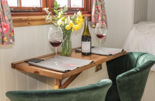 Cottingham House | Ewes Welcome