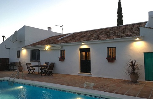 Antequera House | Exceptional Setting, sensational views, Private Pool terraces & WIFI throughout.