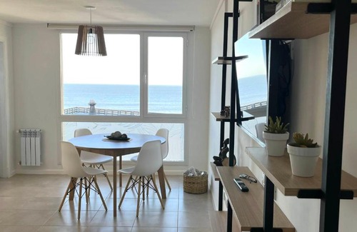 La Perla Apartment | Excelente! 4 personas frente al mar con cochera