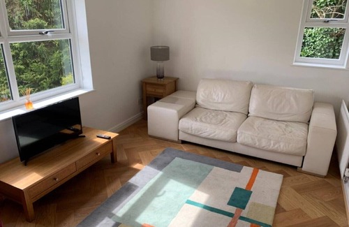 Headingley Apartment | Excellent 1 bedroom apartment in Far Headingley