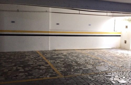 Muquicaba Apartment | Excellent ap 2qts w /air in all rooms near the beach, with elevator and garage