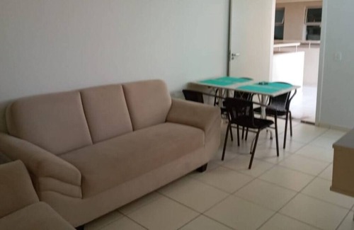 Santa Monica Apartment | Excellent Apt for short and long term rental