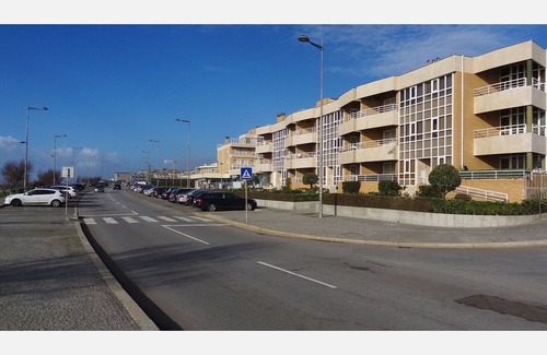 Canidelo Apartment | Excellent beach front apartment with large sunny balcony overlooking the sea